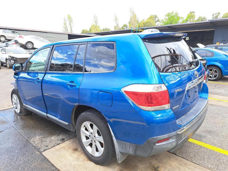 toyota Kluger GSU40R Nov 2013 Parts & Wrecking