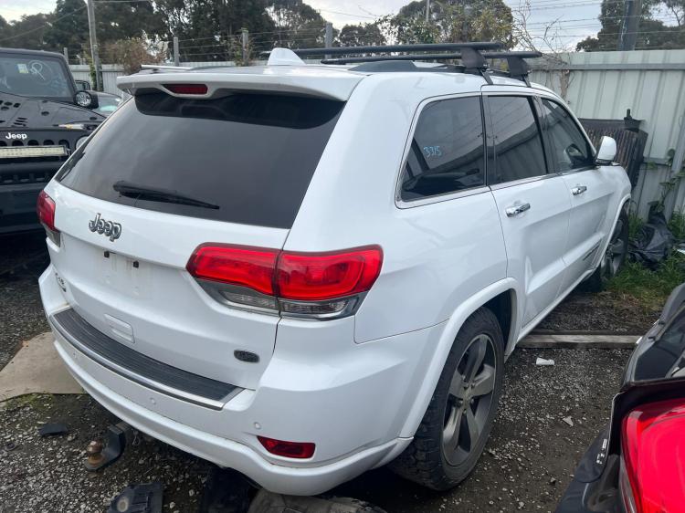 jeep Grand Cherokee WK Jan 2015 Parts & Wrecking