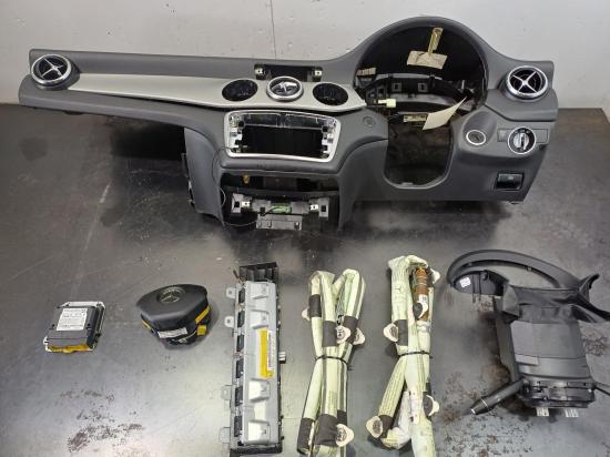 mercedes benz Cla Class C117 Jul 2014 AIRBAG ASSEMBLY