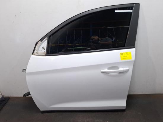 hyundai Tucson TL May 2017 LEFT FRONT DOOR 