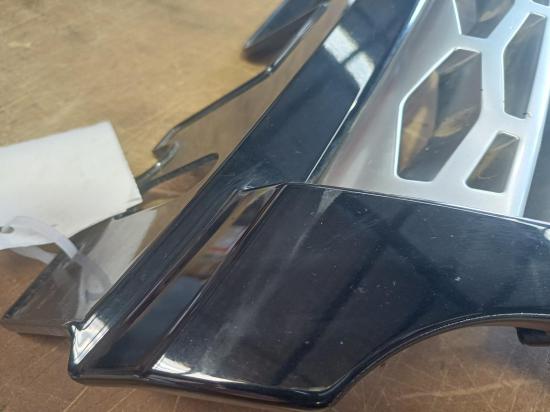 land rover Range Rover Sport Jan 2016 GRILLE 