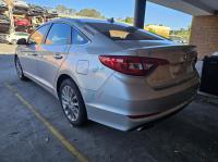2015 Hyundai Sonata LF image 2