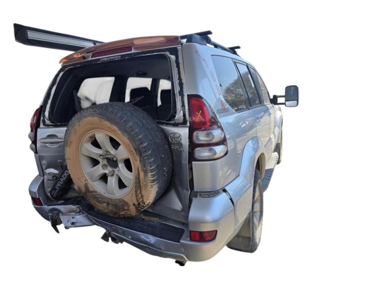 toyota Prado GRJ120R GXL Mar 2007 Parts & Wrecking