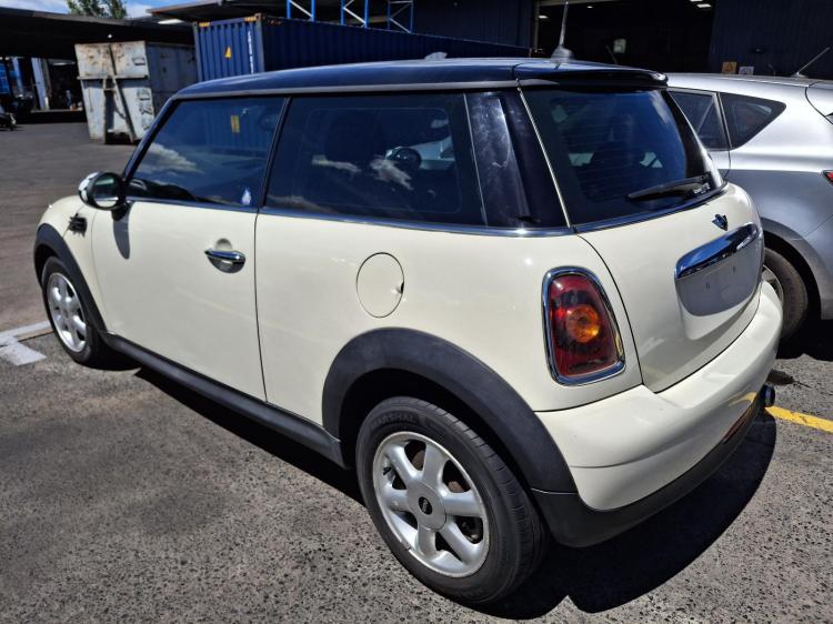 mini Copper R56 Oct 2009 Parts & Wrecking