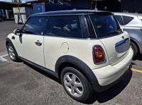 2009 Mini Copper R56 image 2