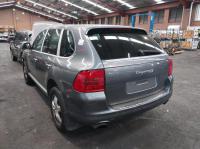 2004 Porsche Cayenne S 9PA image 2