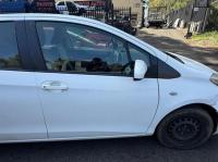 2014 Toyota Yaris image 2