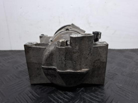 nissan Navara D40 Jan 2014 A/C COMPRESSOR