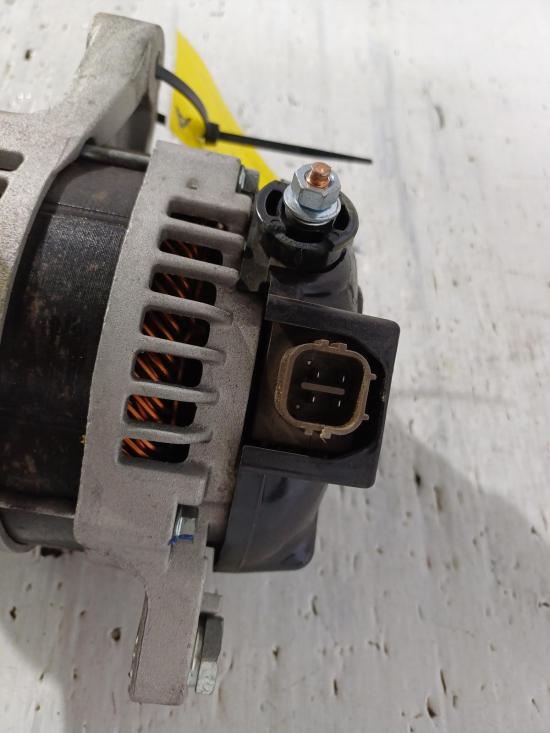 holden Commodore VE Nov 2012 ALTERNATOR