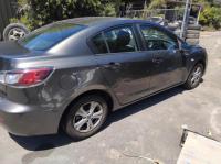 2013 Mazda 3 BL image 2