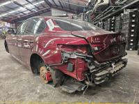 2018 Alfa Romeo Giulia VELOCE image 2