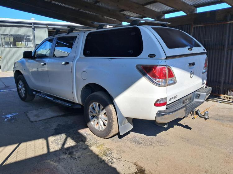 mazda Bt50 UP-UR 2014 Parts & Wrecking