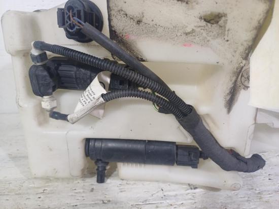 audi A1 8X Jul 2012 WASHER BOTTLE