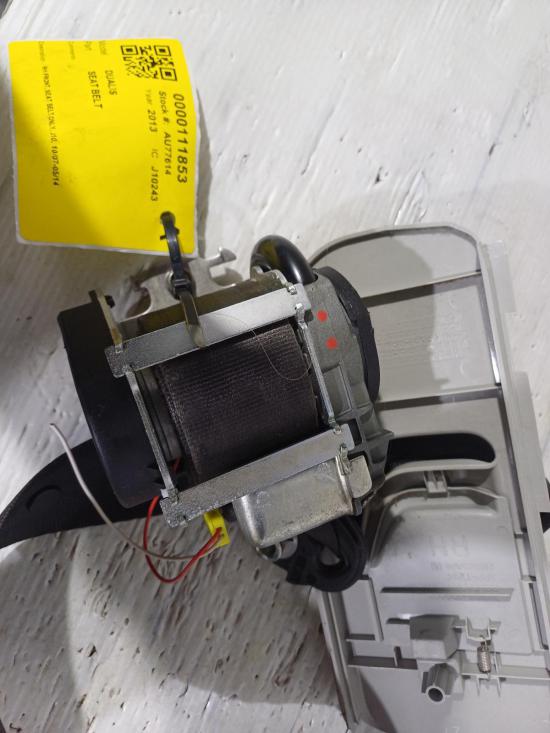 nissan Dualis J10 III Nov 2013 SEAT BELT