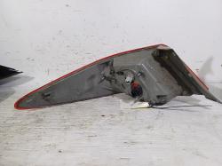 2016 Toyota Camry AVV50R image 2