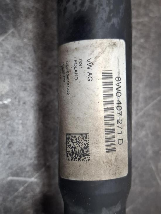 audi A4 2.0 TFSI CUATTRO Dec 2018 RIGHT DRIVESHAFT 