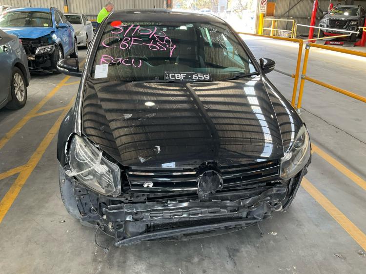 volkswagen Golf 2011 Parts & Wrecking