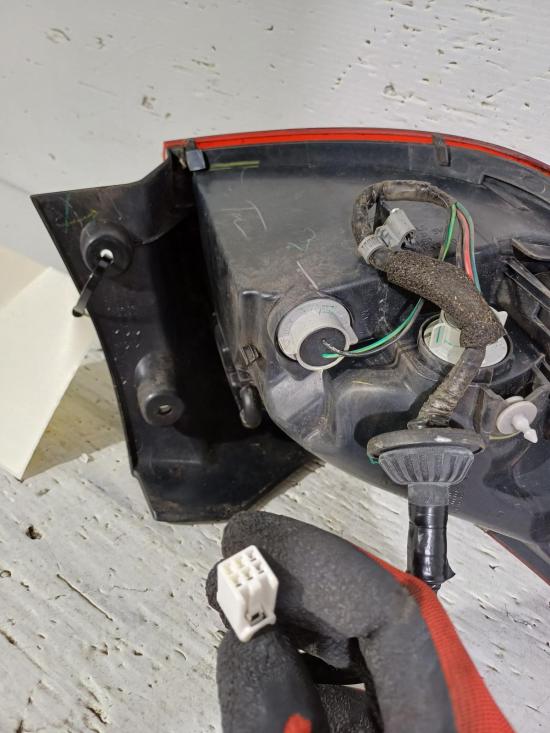 mazda 2 DJ Oct 2014 RIGHT TAILLIGHT 