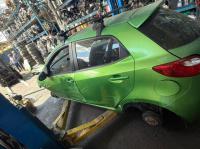 2010 Mazda 2 image 2