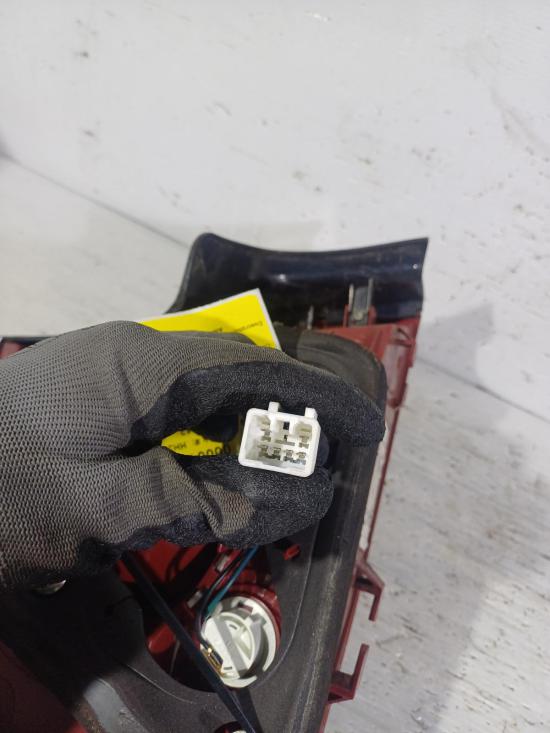 holden Commodore VE Feb 2012 LEFT TAILLIGHT 