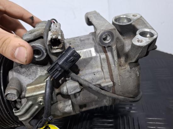 nissan Pathfinder R52 May 2016 A/C COMPRESSOR 