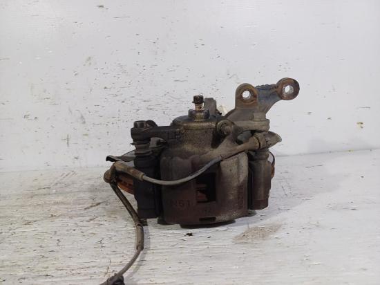 mazda 2 DJ Apr 2016 LEFT FRONT HUB ASSEMBLY 