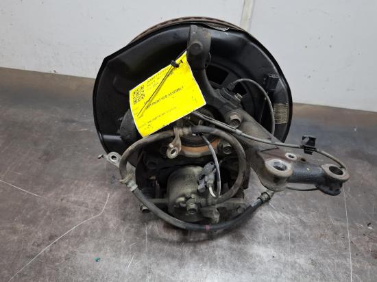 toyota Rav4 ZSA42R Oct 2014 LEFT FRONT HUB ASSEMBLY 