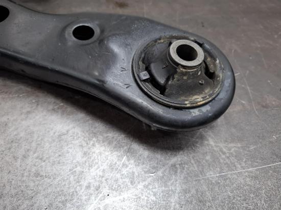 toyota Rav4 ZSA42R Oct 2014 LEFT FRONT LOWER CONTROL ARM 
