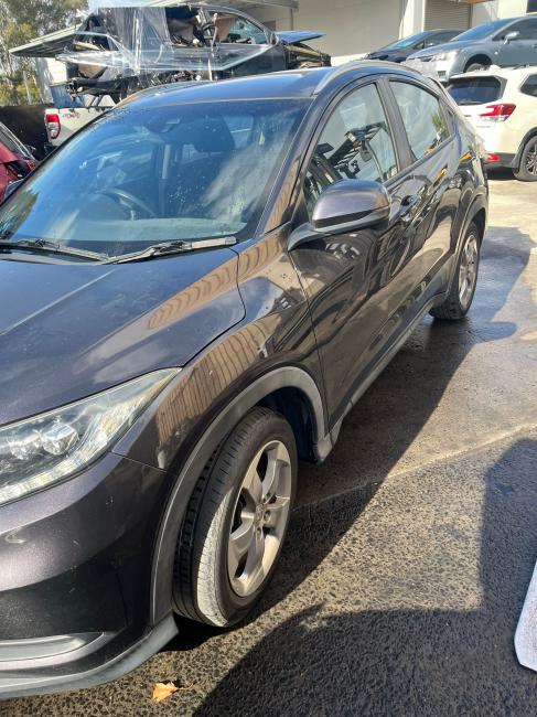 honda Hr-v RU5 Jan 2017 Parts & Wrecking