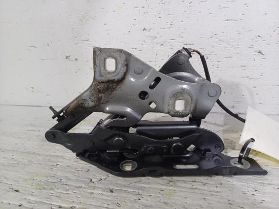 audi A4 2.0 TFSI CUATTRO Dec 2018 BONNET HINGE/STRUT 