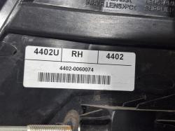 2009 Holden Commodore image 2