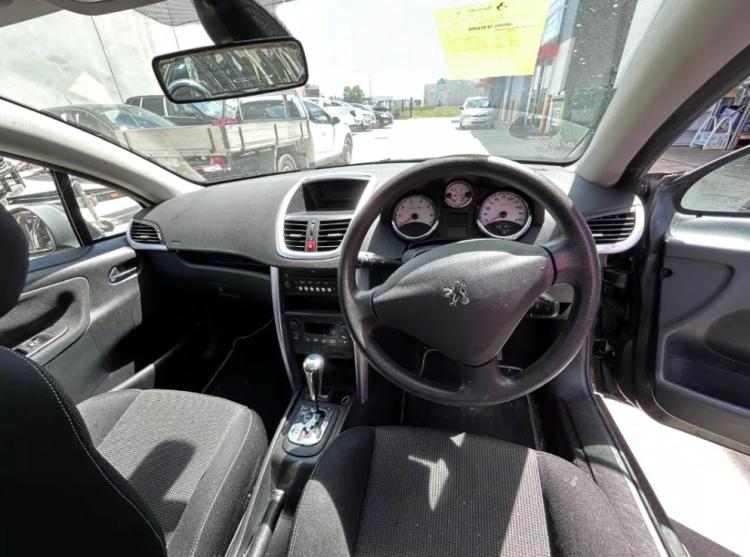 peugeot 207cc 2008 Parts & Wrecking