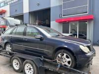 2001 Mercedes Benz C Class image 2