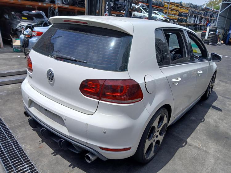 volkswagen Golf 5K1 2011 Parts & Wrecking