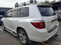 2010 Toyota Kluger GSU45R image 2