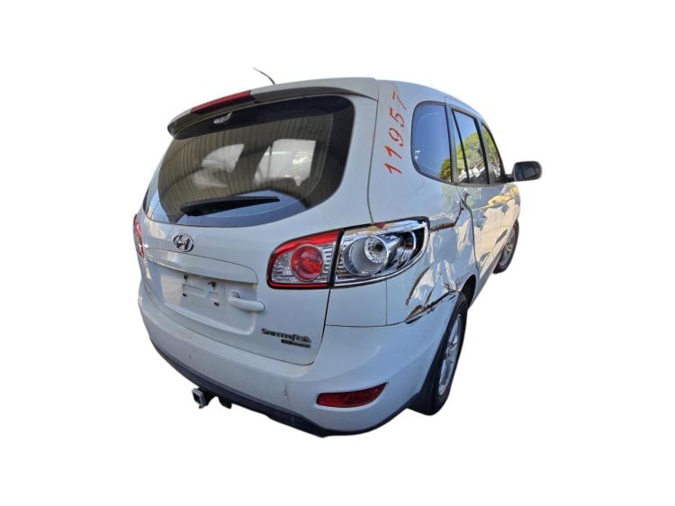 hyundai Santa Fe CM SLX May 2010 Parts & Wrecking