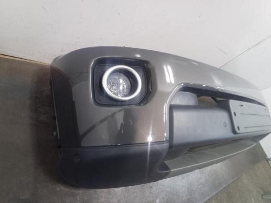 land rover Discovery SERIES 4 Aug 2015 FRONT BUMPER 