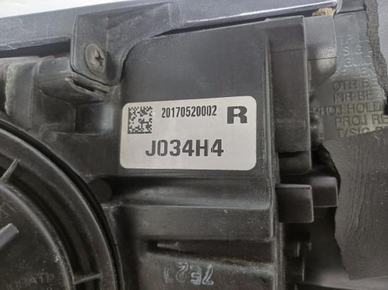 hyundai Tucson TL May 2017 RIGHT HEADLAMP 