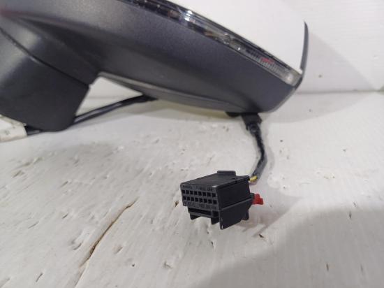 audi A3 8V Dec 2019 LEFT DOOR MIRROR 