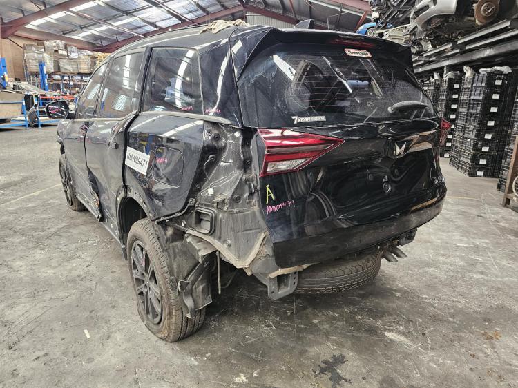 mahindra Xuv700 2.0T AUTO 6SPD FWD AX7L Sep 2024 Parts & Wrecking