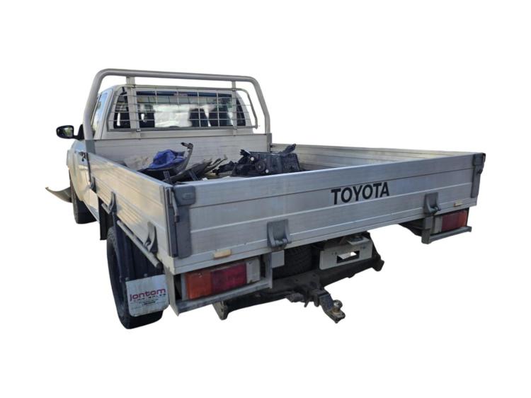 toyota Hilux GUN125R WORKMATE Jun 2018 Parts & Wrecking