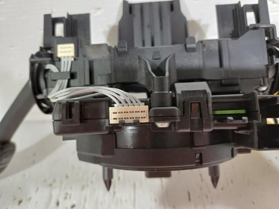 volkswagen Passat Mar 2021 COMBINATION SWITCH 