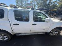 2014 Nissan Navara image 2
