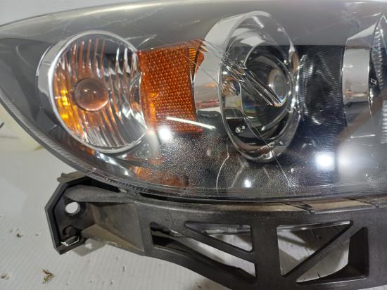mazda 3 BK Feb 2005 RIGHT HEADLAMP 