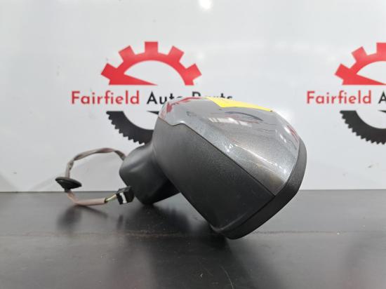 holden Astra 2017 LEFT DOOR MIRROR 