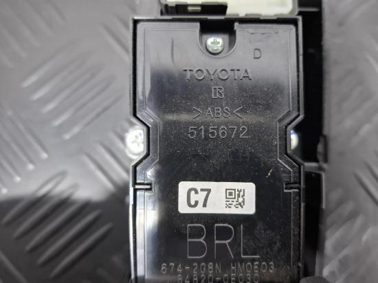 toyota Kluger May 2019 POWER WINDOW SWITCH 