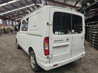 2017 Ldv V80 2.5DT AMT 6SPD FWD SWB LOW ROOF image 2