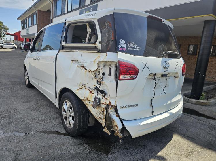 ldv G10 WAGON 2.0T 20L4E AUTO 6SPD RWD SV7A 9SEAT Sep 2015 Parts & Wrecking