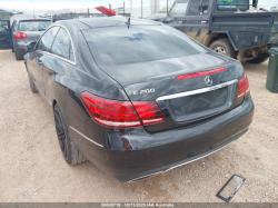 2016 Mercedes Benz E200 image 2