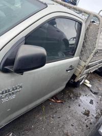 2006 Toyota Hilux image 2